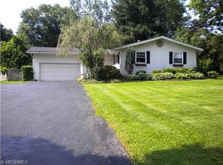 411 N River Rd, Munroe Falls, OH 44262