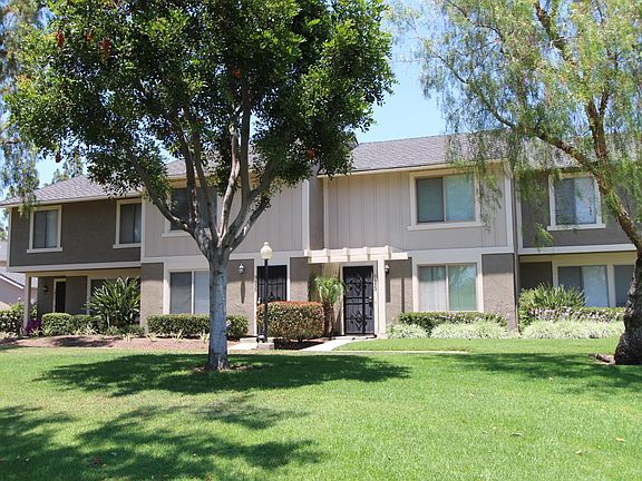 2nd image of 3855 Chelsea Dr