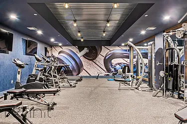 Rented by Rennit Inc.