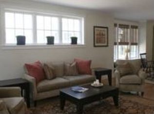 181 Main St, Wenham, MA 01984