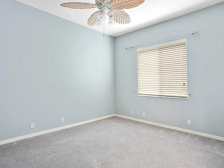 19841 Strathmore Pl — Photo 11