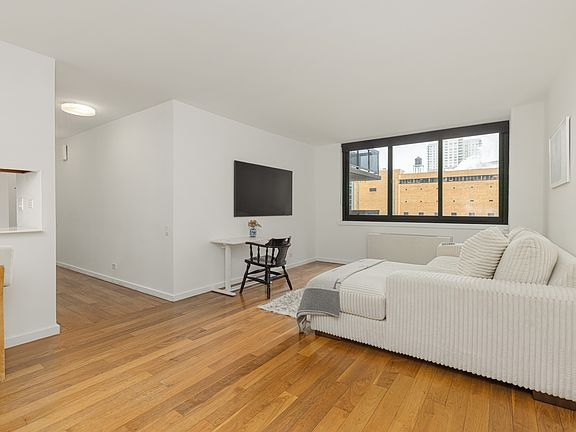 3rd image of 515 E 72nd St APT 6C