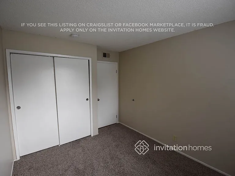 2365 La Loma Dr — Photo 8