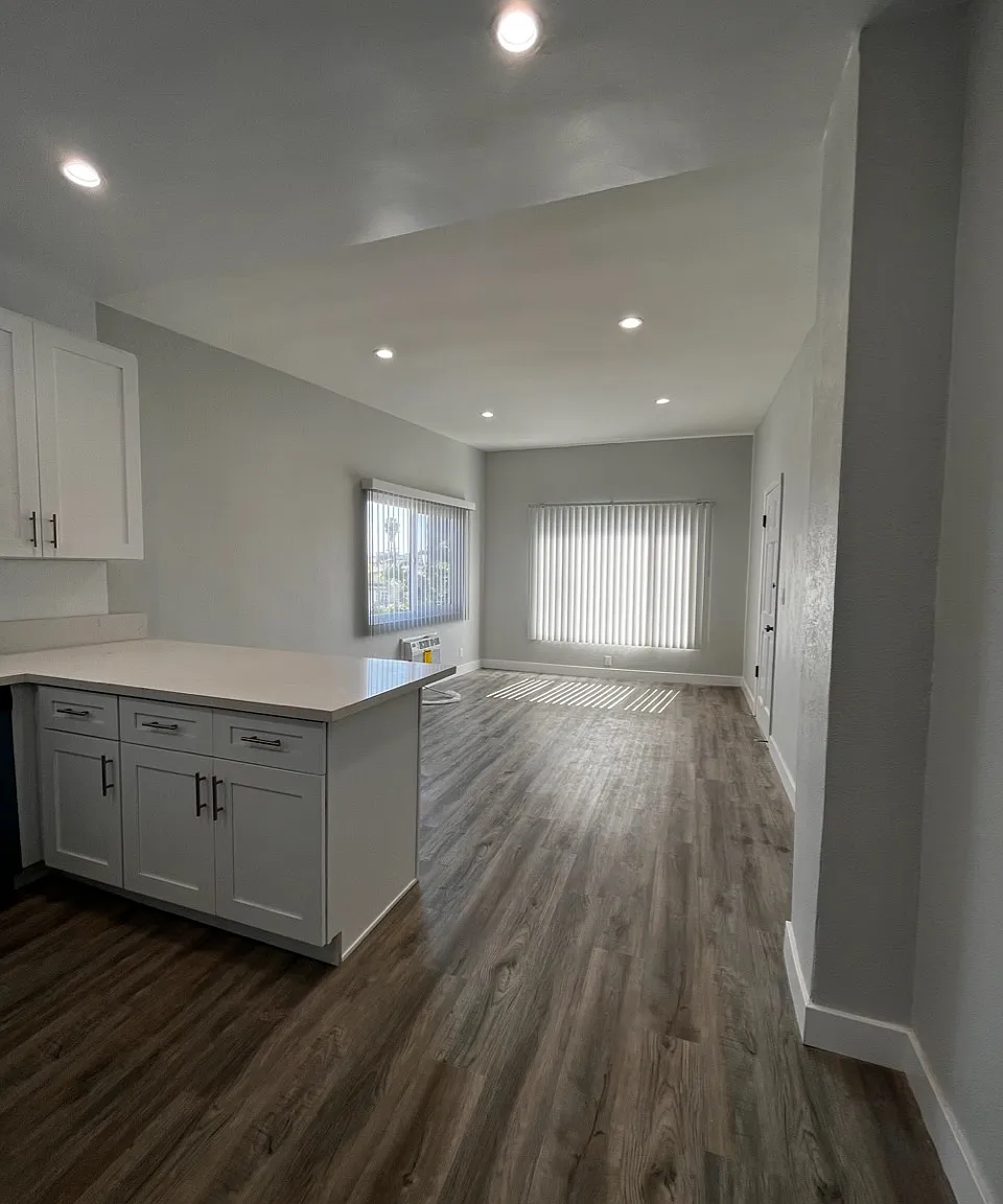 San Vicente Properties — Photo 4