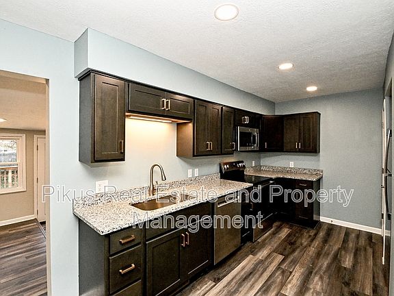 5th image of 106 Avondale Dr