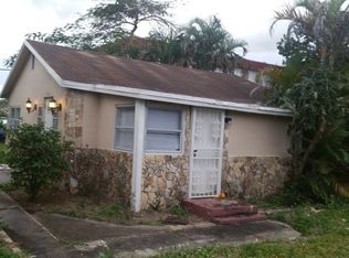 2403 Lincoln St, Hollywood, FL 33020