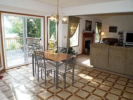 4th image of 7119 Mullinshire Way