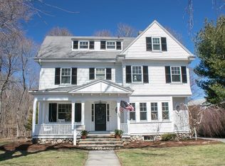 17 Garrison Rd, Hingham, MA 02043