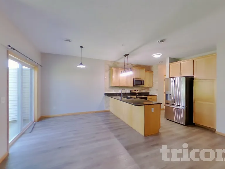 15311 Louisiana Ave — Photo 2