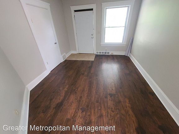 5th image of 4203 Daisy Ave