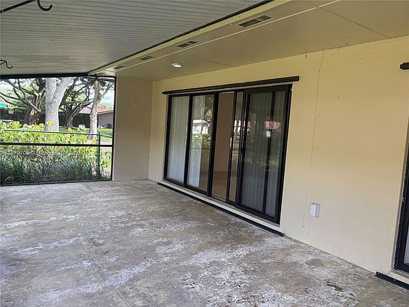 2nd image of 15461 Turnbull Dr