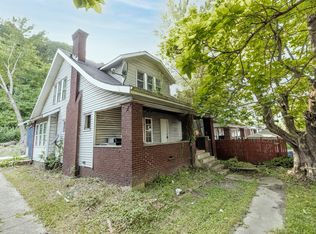 1108 Riverview Dr, Russell, KY 41169