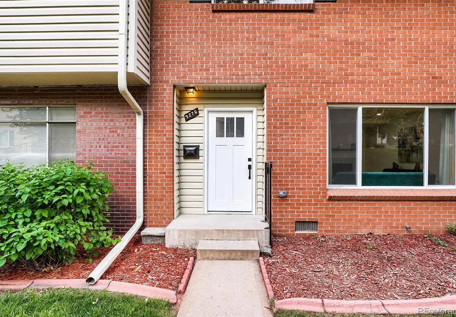 Cherry Creek Townhomes — Photo 3