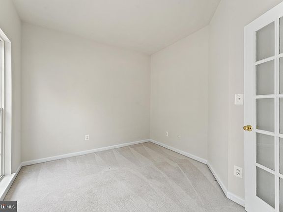 5th image of 7004 Tiffany Ct