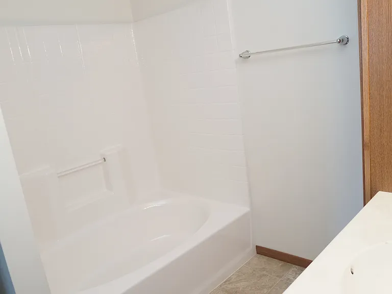 2503 7th Ct W — Photo 8