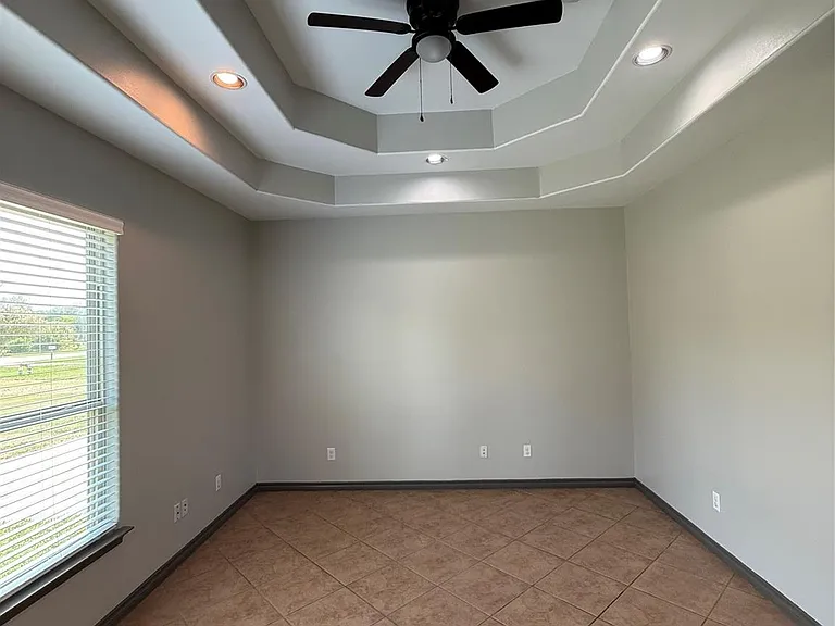 1014 One Oak Chase Rd #16 — Photo 15
