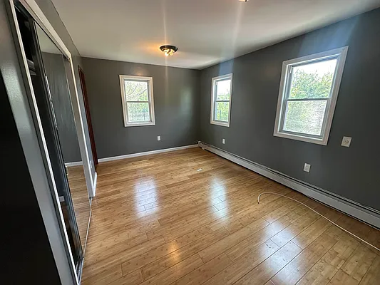 Rented by R New York | media 17