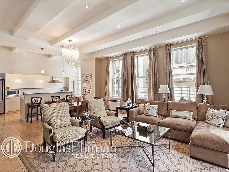 1st image of 15 Broad St APT 910
