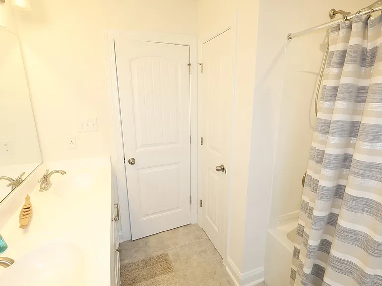15507 Morocco Ln — Photo 31