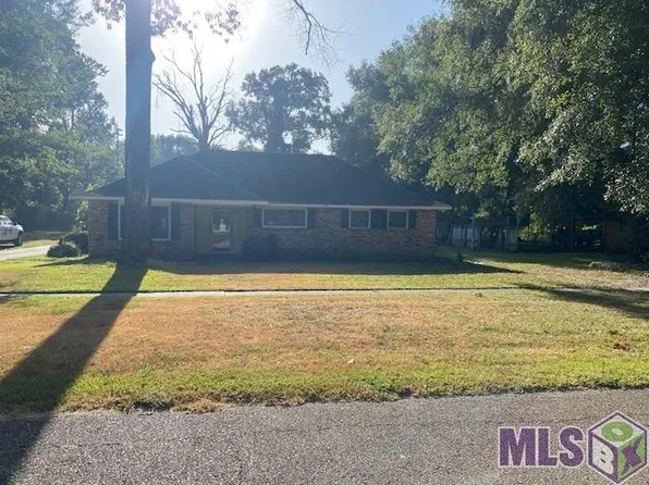 446 Day Dr, Baker, LA 70714