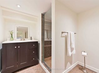 25 Mann Ave #BASEMENT, Toronto, ON M4S 2Y2