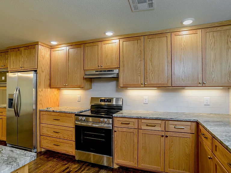807 W Bennett Dr — Photo 11
