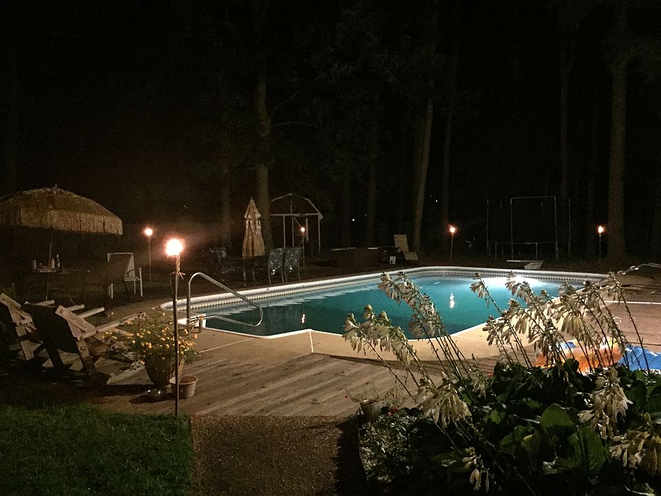 2nd image of 107 Uppershire Way