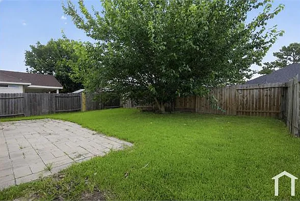 7718 American Holly Ct — Photo 38