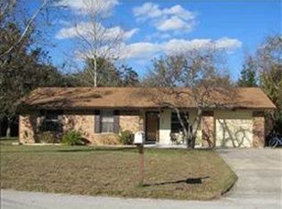 208 Lakewood Dr, Debary, FL 32713