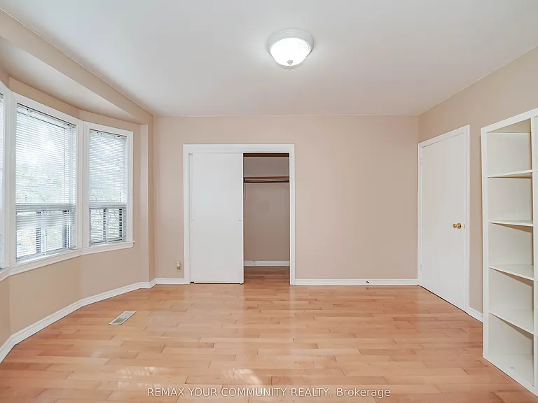 1378 Danforth Ave S #1 — Photo 19