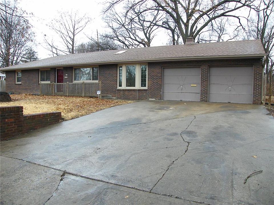 1st image of 4818 Webster Ave