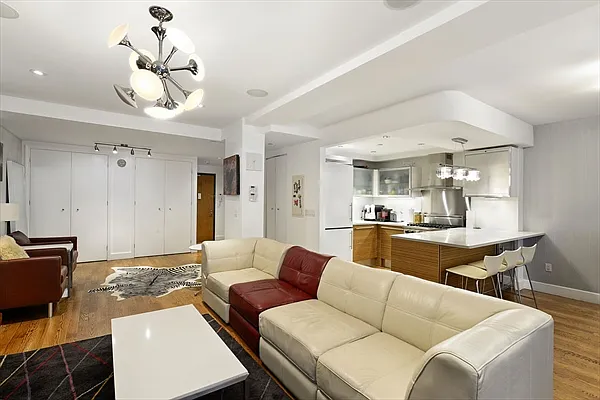 Sold by Citi Habitats | media 45