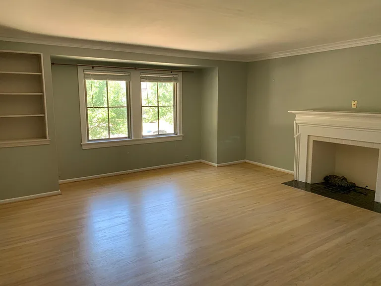 4323 University Blvd — Photo 5