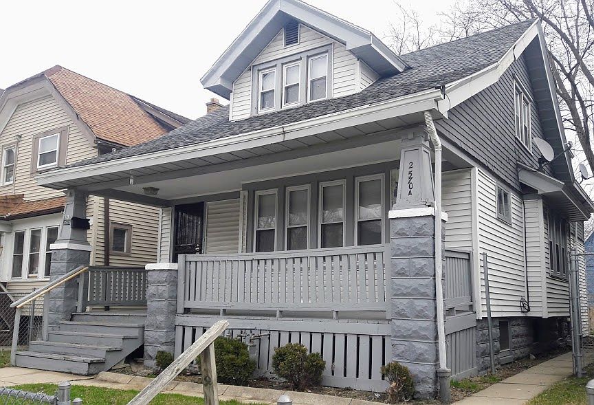 1st image of 2570-2570A N 39th St #2570
