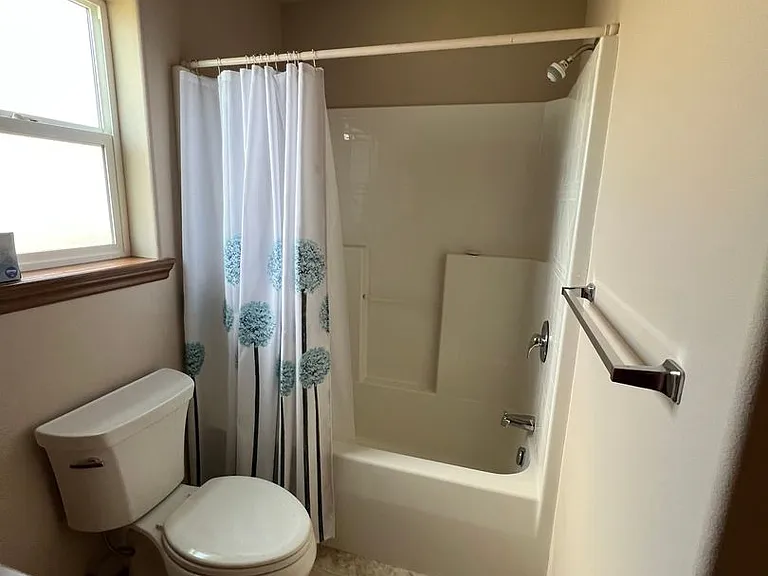 105 W Annie Pl — Photo 17