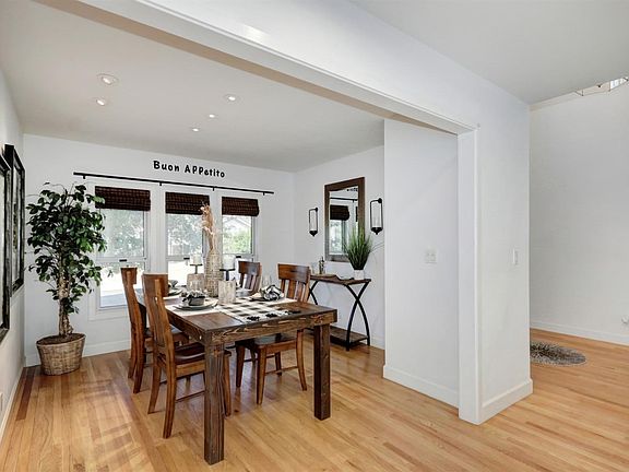 5th image of 5540 Danjac Cir