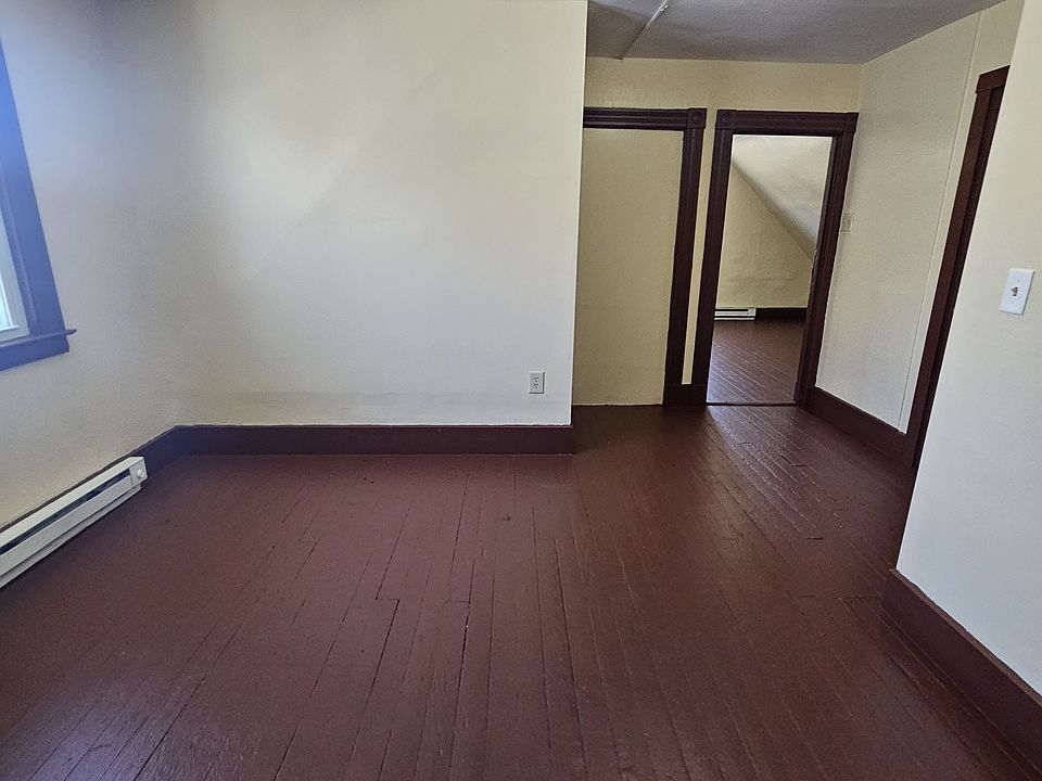2nd image of 188 Farren Ave #3