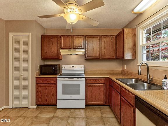 5th image of 5410 Ridgeloch Pl