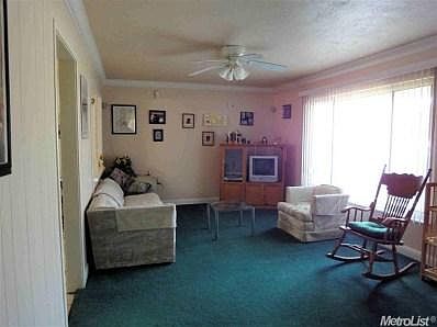 3rd image of 690 Belasco Ave