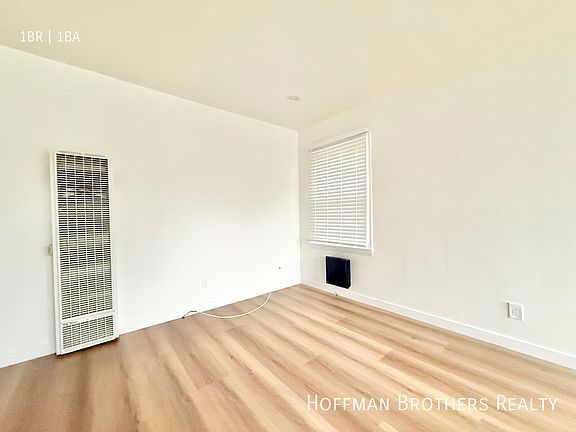4th image of 230 Avenue G