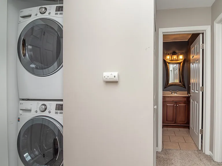197 Uteg St #201A — Photo 12