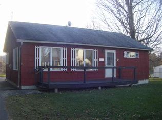 655 South St, Hoosick Falls, NY 12090