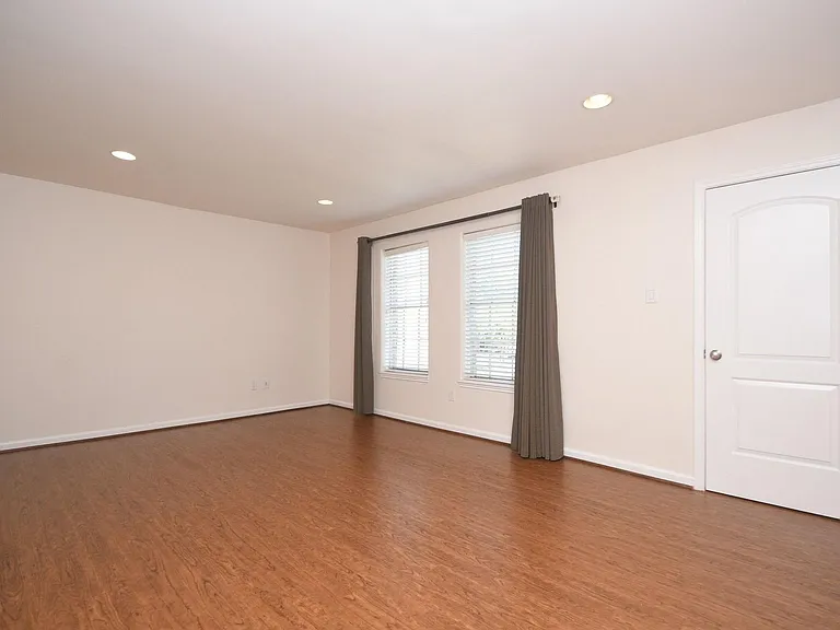 13240 Trail Hollow Dr #3240 — Photo 31