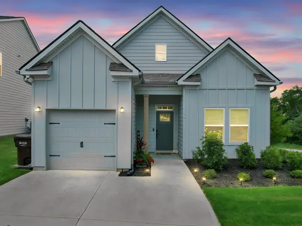 7593 Snow Line Ln, Ooltewah, TN 37363