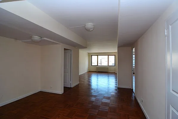 Rented by Citi Habitats | media 8