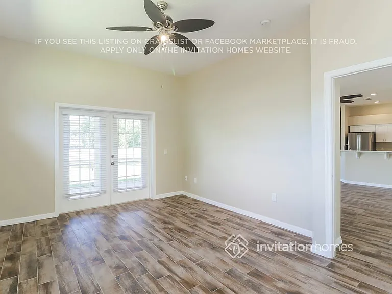 4924 Canterbury Dr — Photo 8