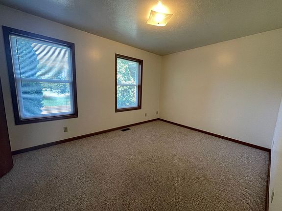 5th image of 119 Watertower Ct
