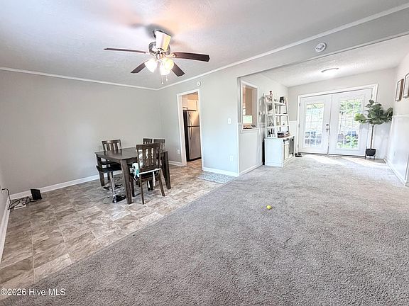 5th image of 2501 Shannon Court