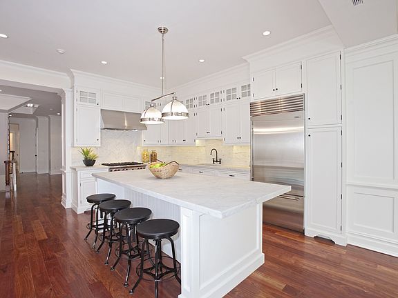 Main Floor Kitchen