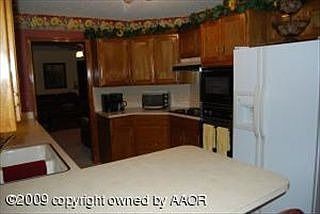 5th image of 6709 Daniel Dr